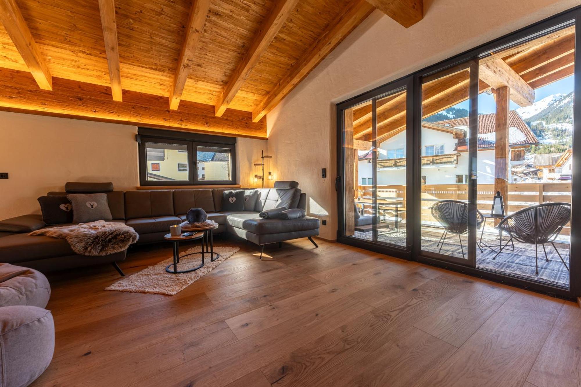 Alprocks Alvaresort Bichlbach Esterno foto